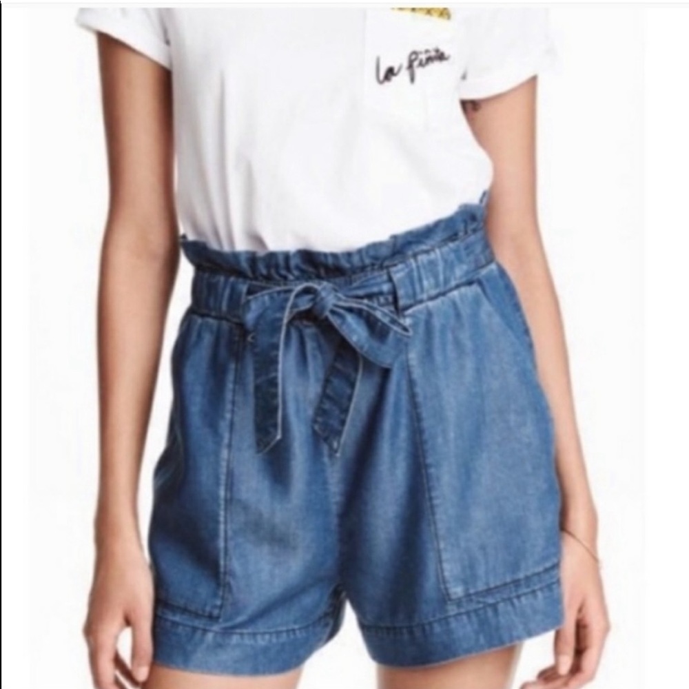H&M Conscious Tie Waist Paperbag Chambray Denim High Rise Shorts Size 6
